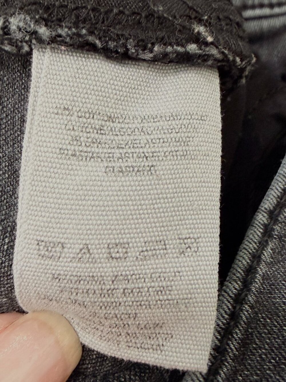 Free People "Destroyed" Black Wash Skinny Jeans - Size 27/US Size 4 - Excellent - Picture 11 of 12